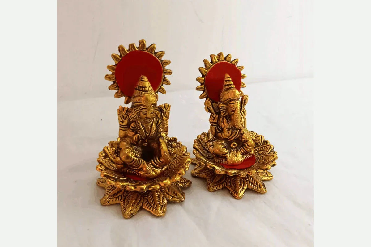 Lakshmi Ganesha Kamal Base - Puja Celebrations