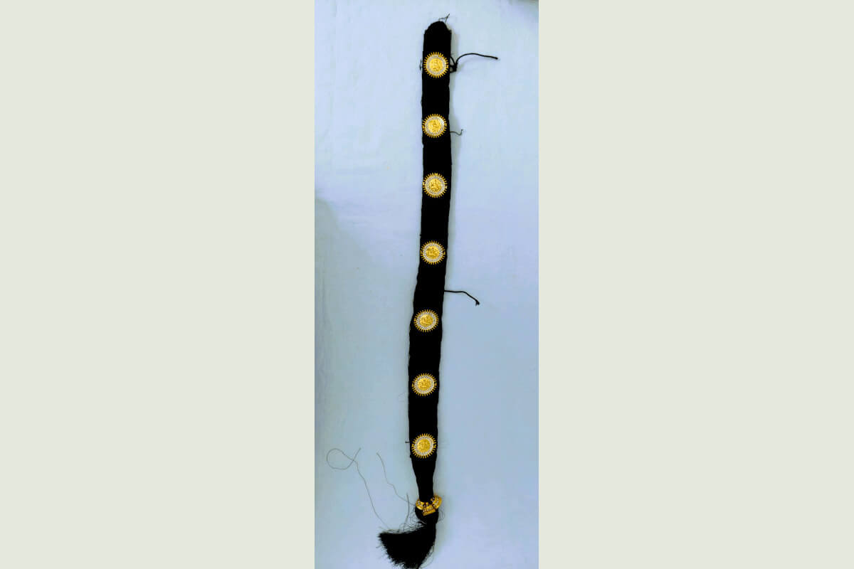 Devi Amman Lakshmi Jadai Plait