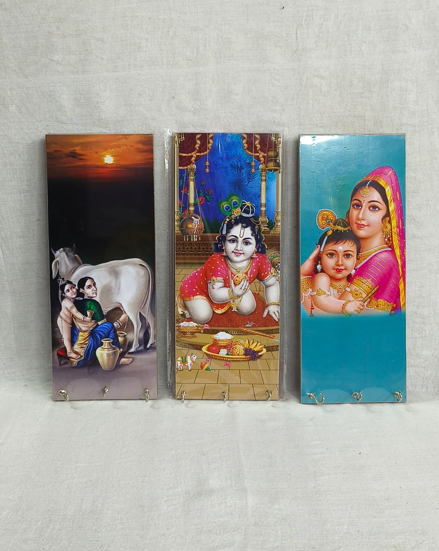 Wooden Keyholder Assorted - Puja Celebrations