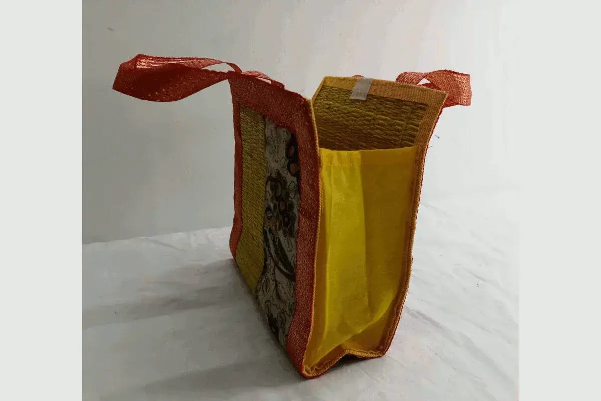 - Durable korai mat Kalamkari bag – reusable gift bag for engagements and birthdays