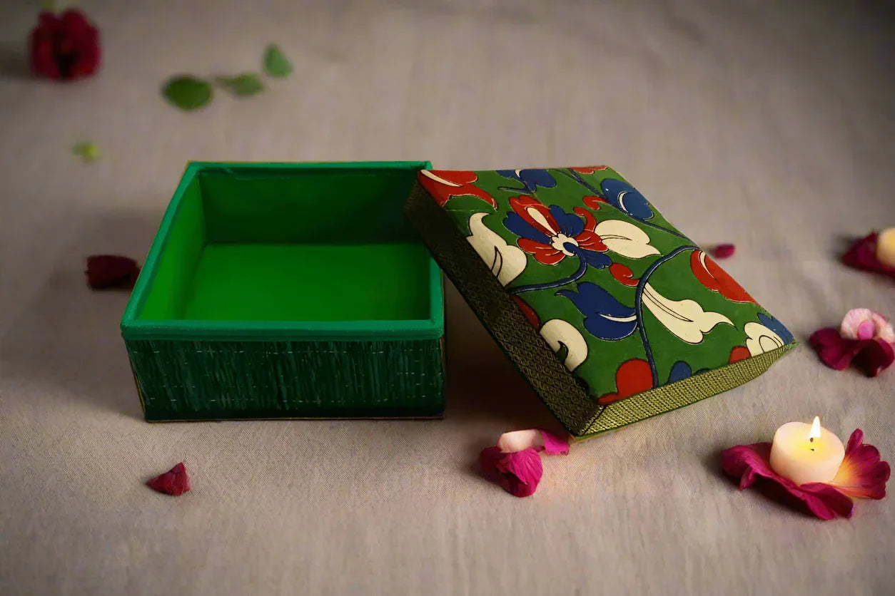 Kalamkari Korai Mat Box - Puja Celebrations
