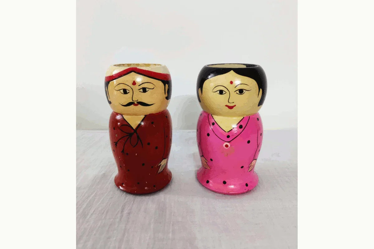 Raja Rani Wooden Pen Stand - Puja Celebrations