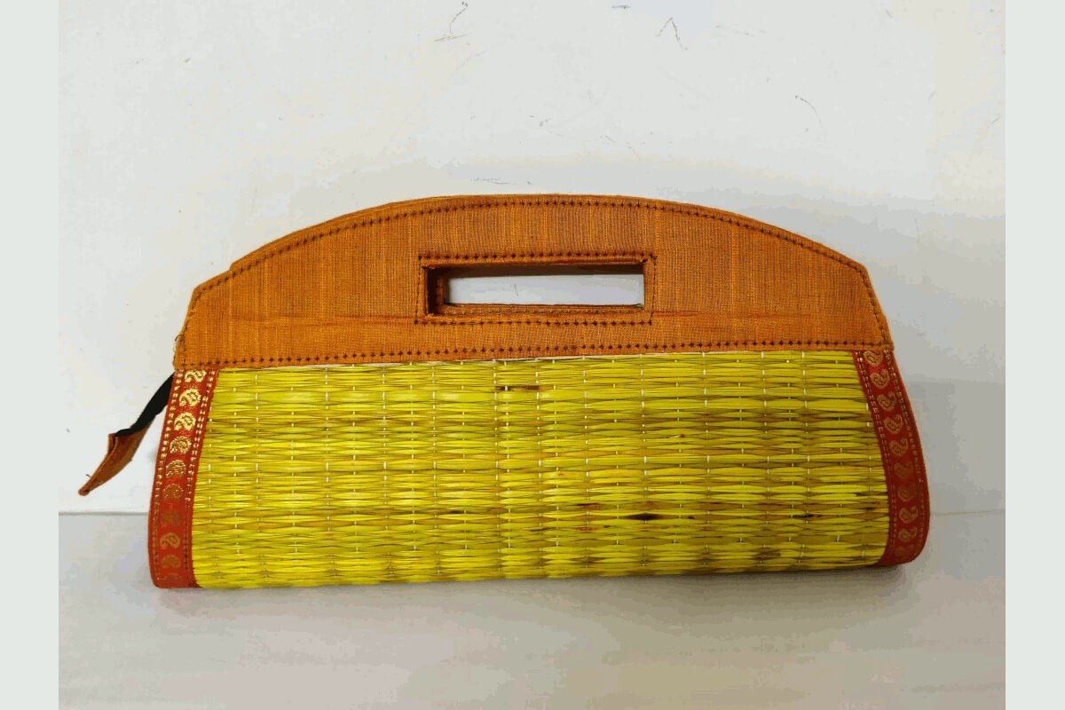 Korai Mat Clutch Purse