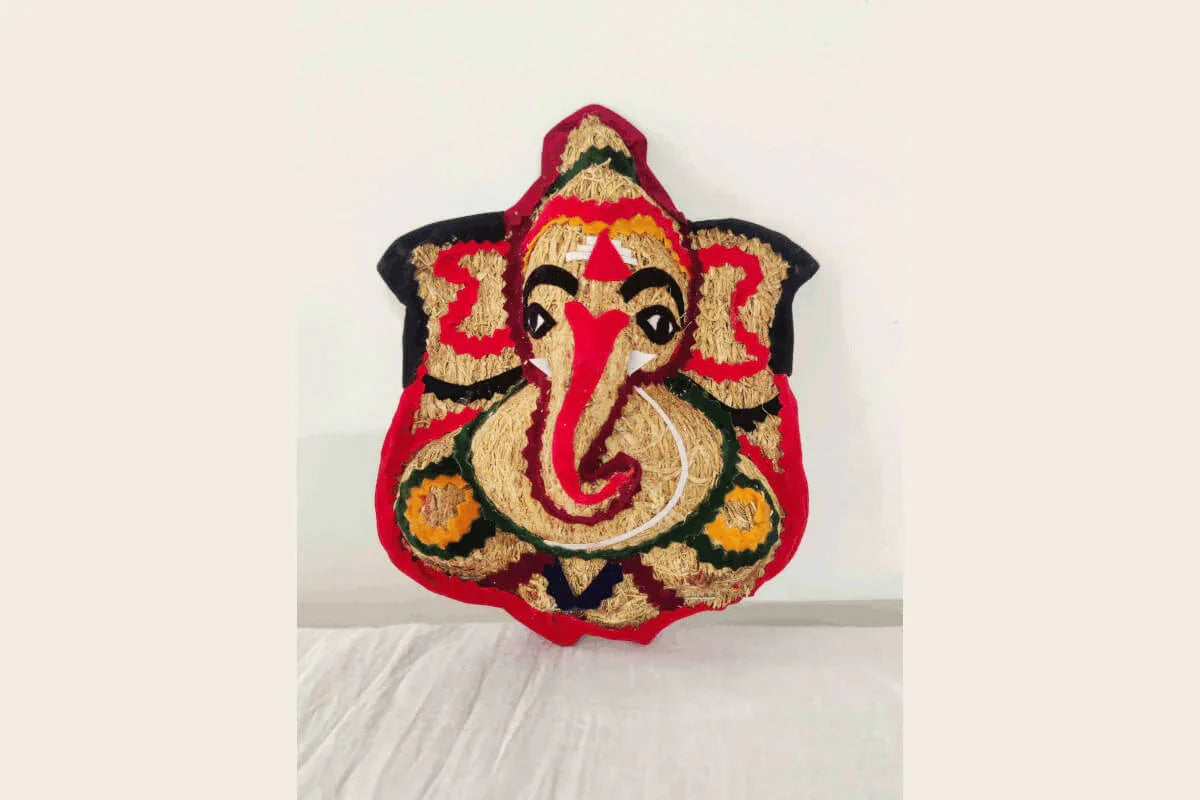Vetiver Sitting Ganesha - Puja Celebrations