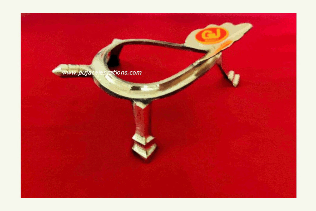 Brass Shankh Stand 6 inches