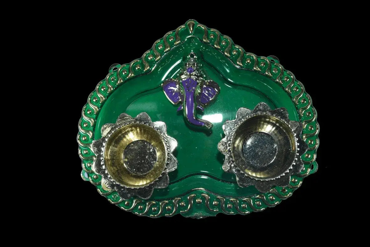 Premium Finish Ganesha Motif for Puja Gifting