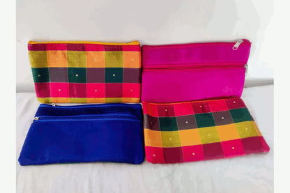 Checks Printed Purse - Puja Celebrations