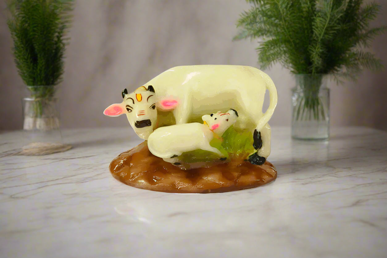 Cow & Calf Marble Dust