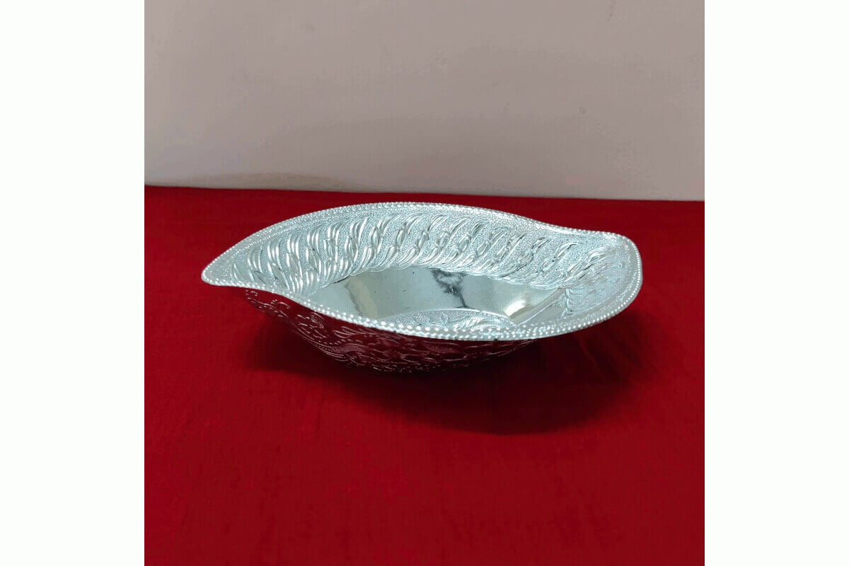 Side View of Designer Trays Silver
