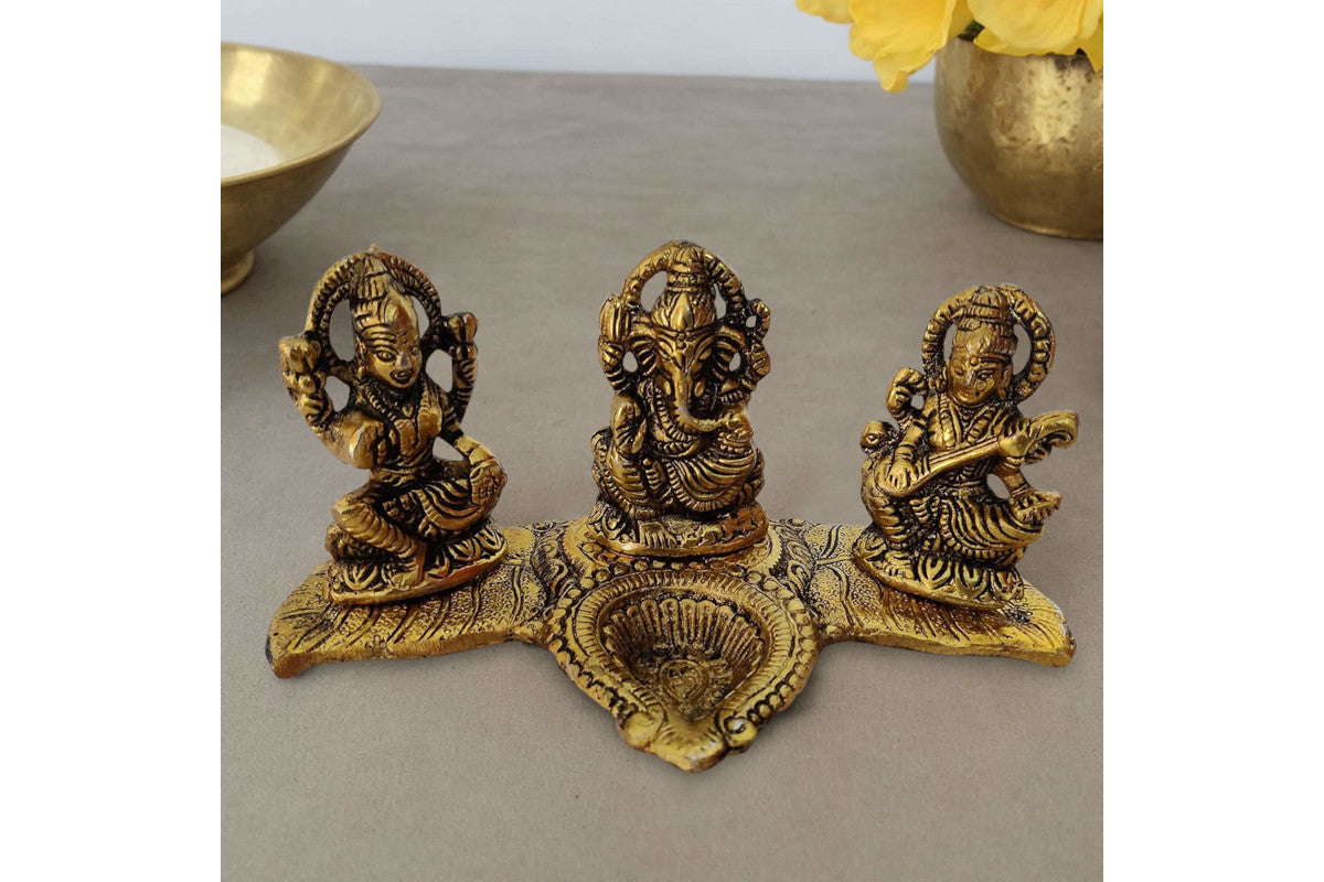 Ganesha Saraswathi Lakshmi Diya