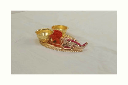 Ganesha With Kumkum Cups