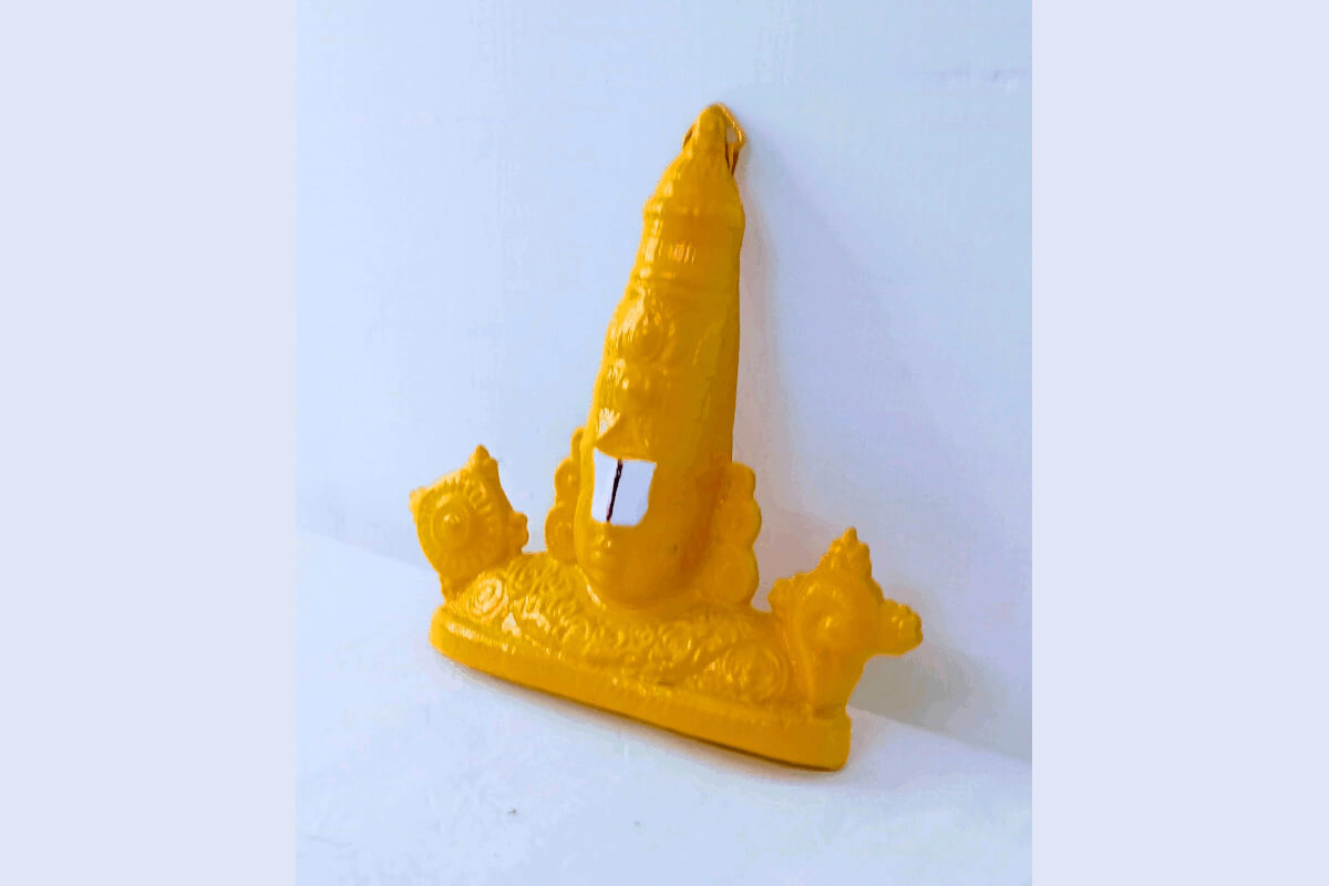 Perumal Balaji Face Hanging