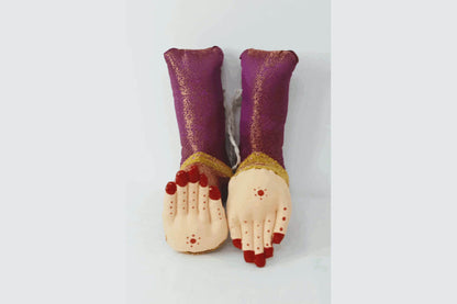 Decorated Pattu Zari Hastham Paadham