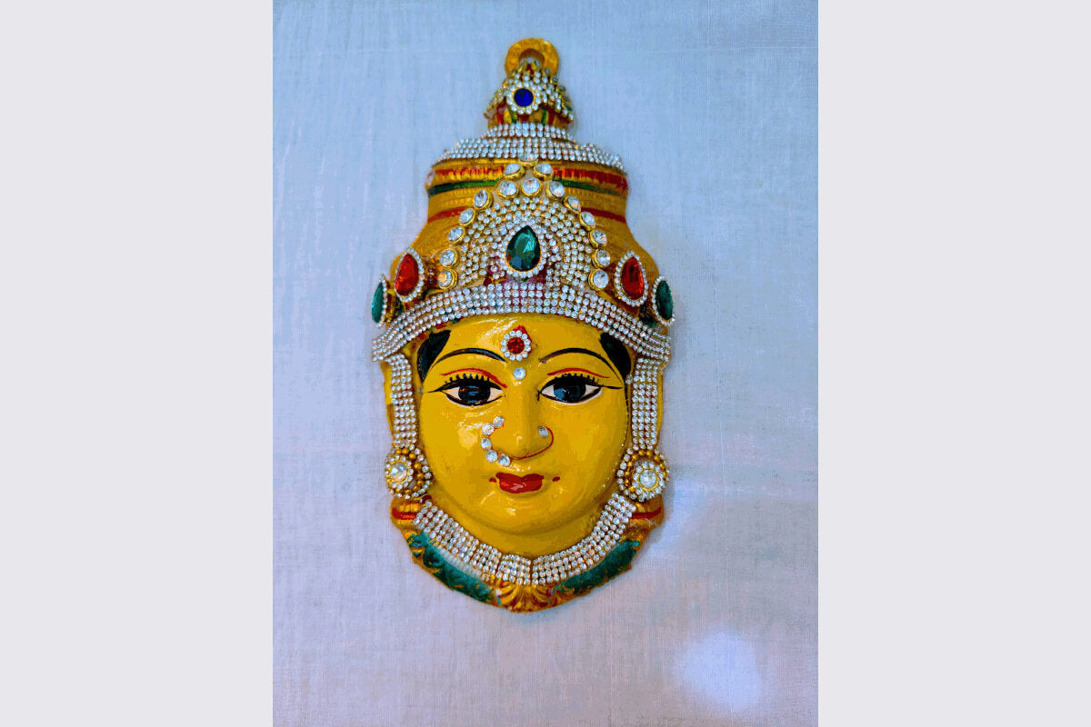 Gowri Devi Face