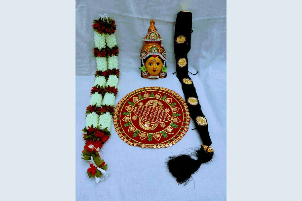 Lakshmi Devi Face Set - Puja Celebrations