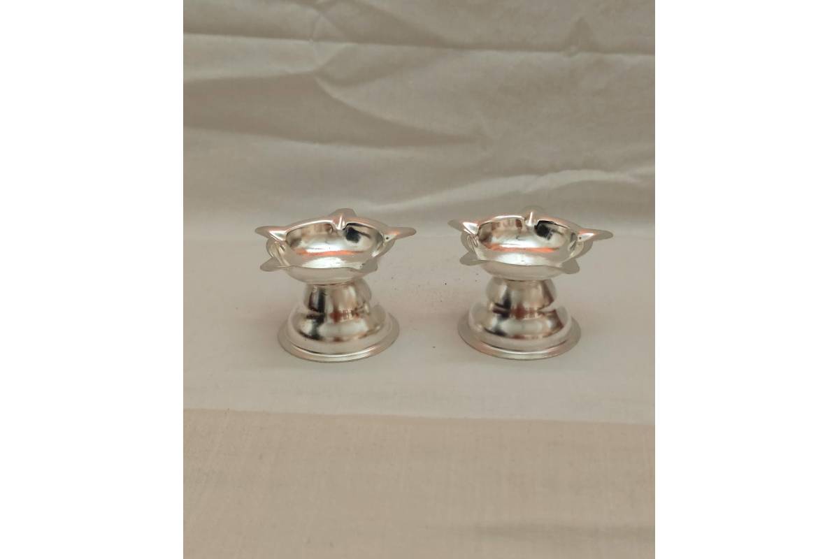 Niranjan 5 face Diya