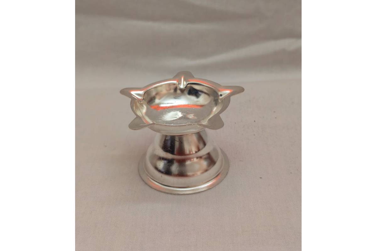 Niranjan 5 face Diya