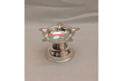 Niranjan 5 face Diya