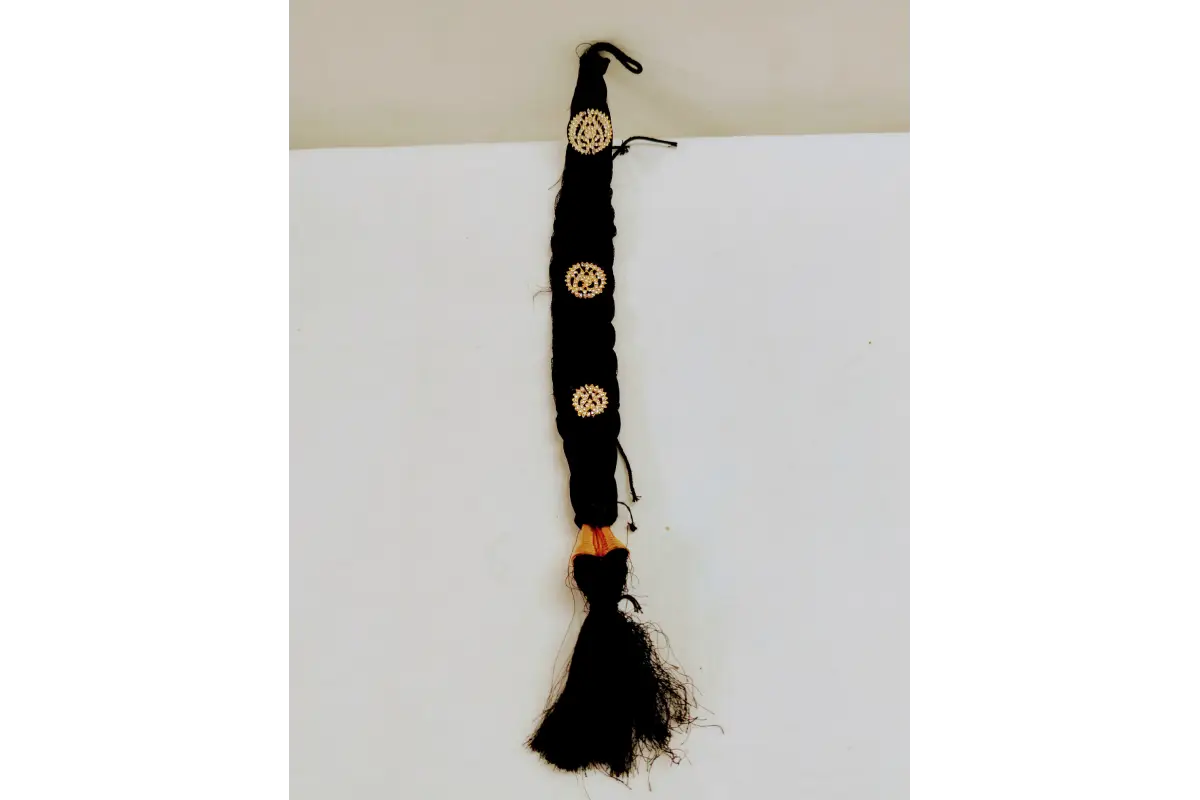 Devi Amman Lakshmi Jadai Plait