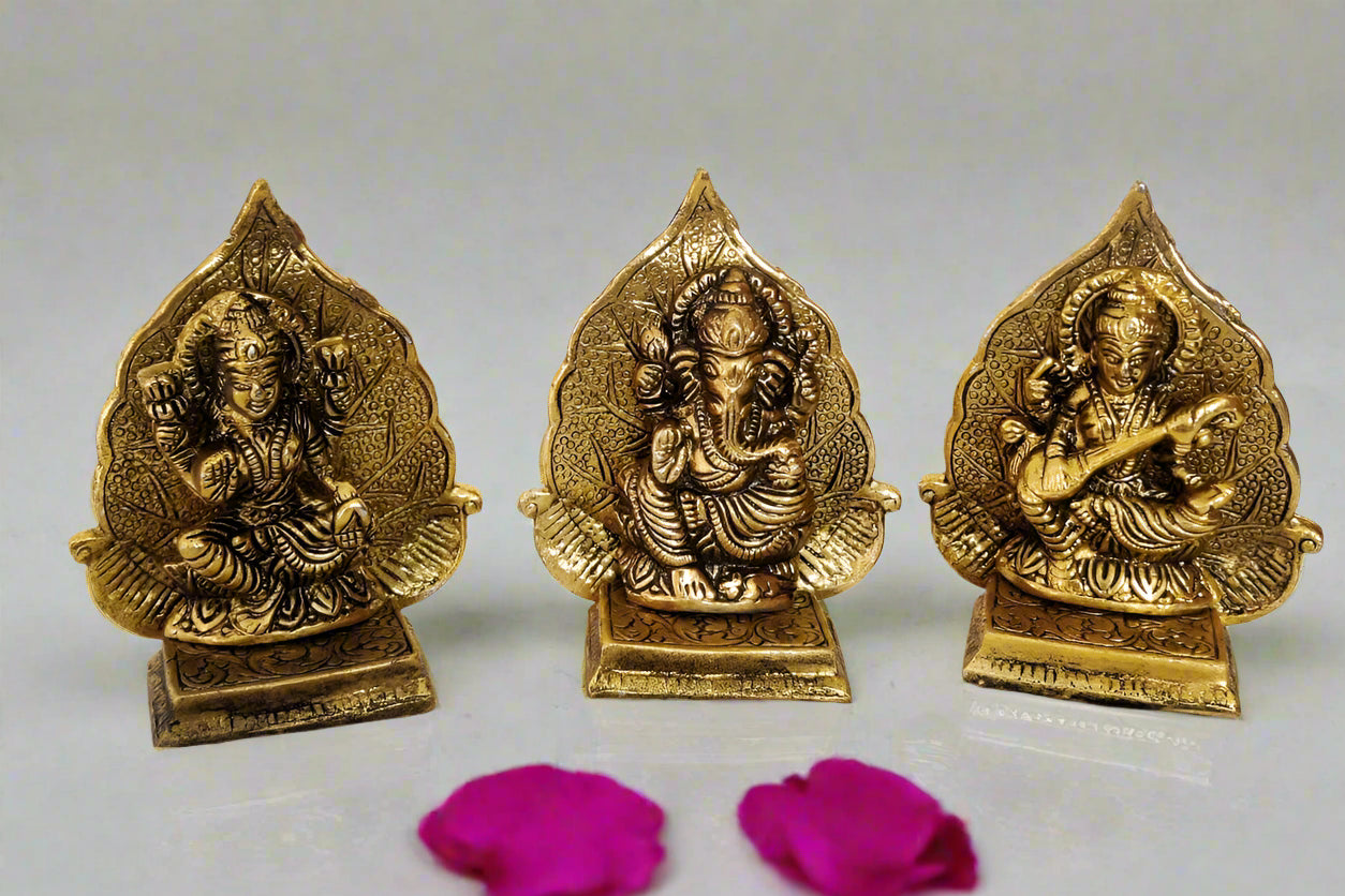 Return Gifts for Hosewarming