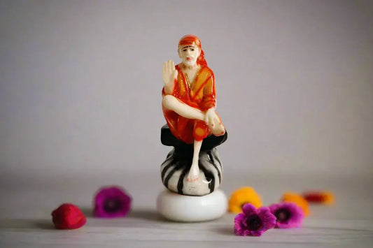 Wedding return gifts Sai Baba idol