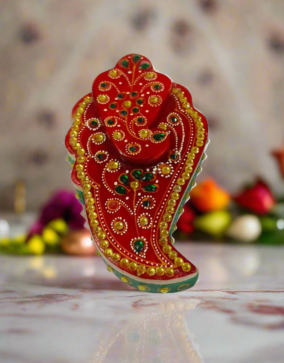 Marble Ganesh Shankh Shape Kumkum