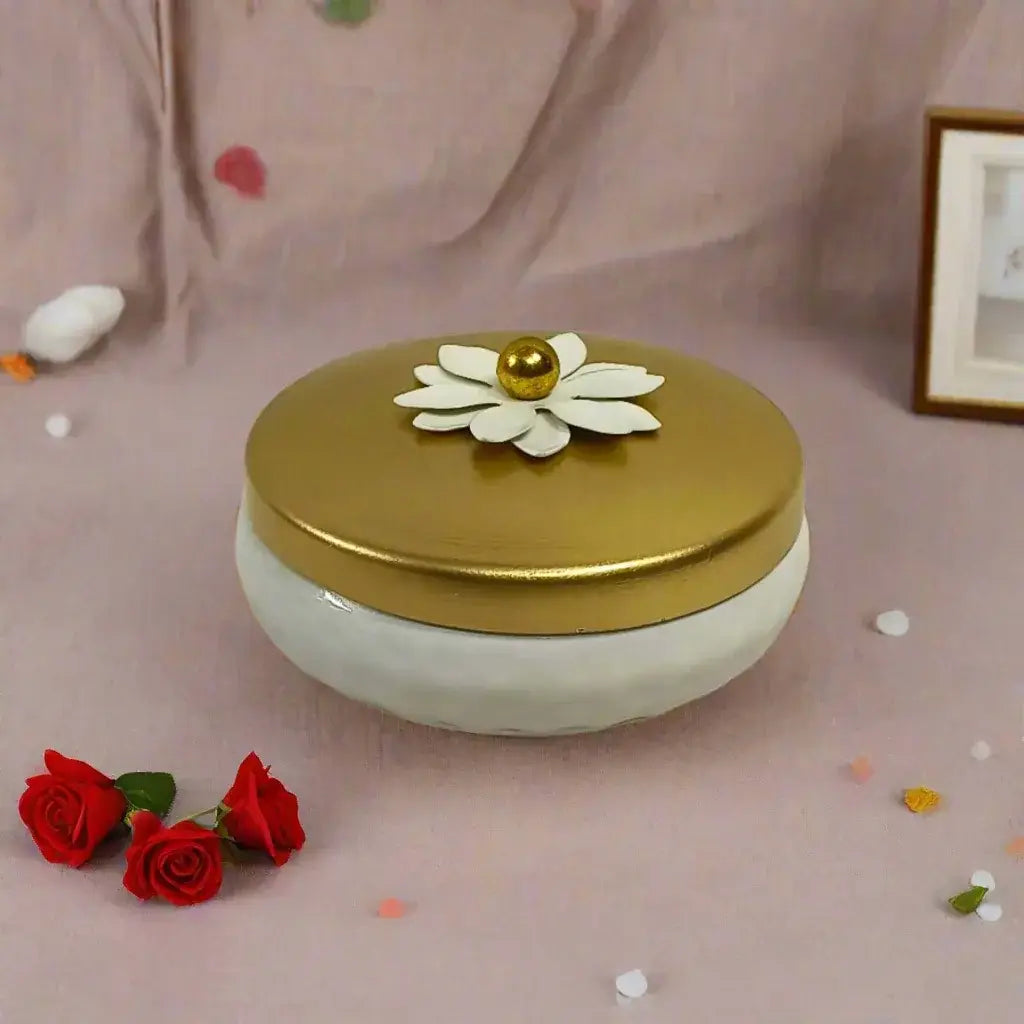 Metal Dry Fruit Box
