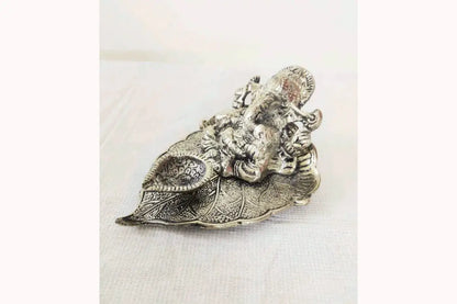 White metal Ganesha diya 4 inch length