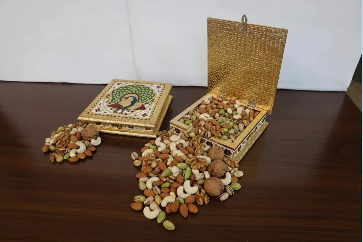 Traditional Meenakari artwork on 4 compartment wooden gift box