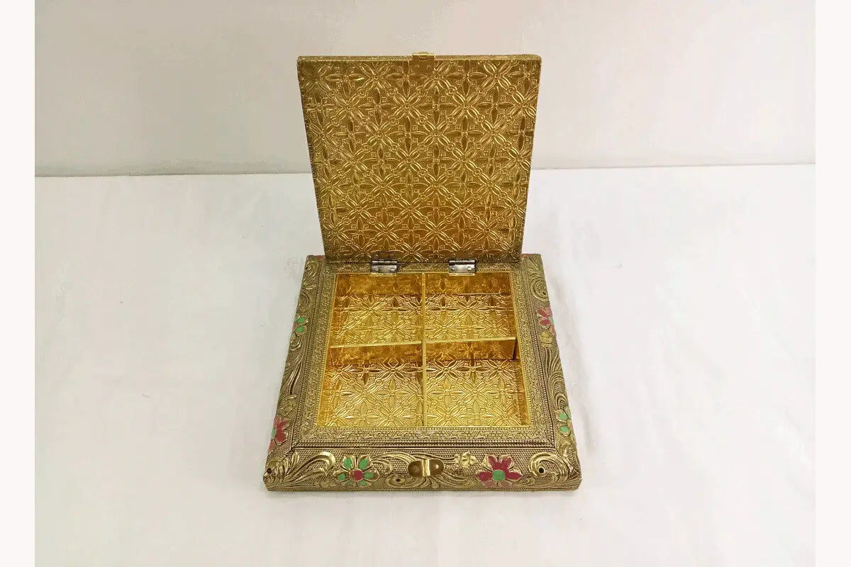 Wholesale dry fruit gift box Chennai