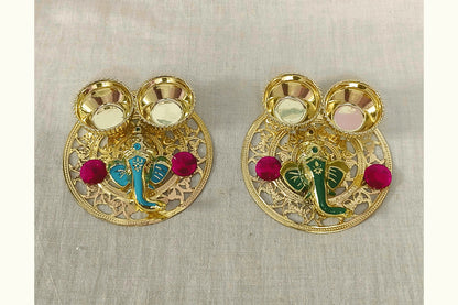 Ganesha With Kumkum Cups