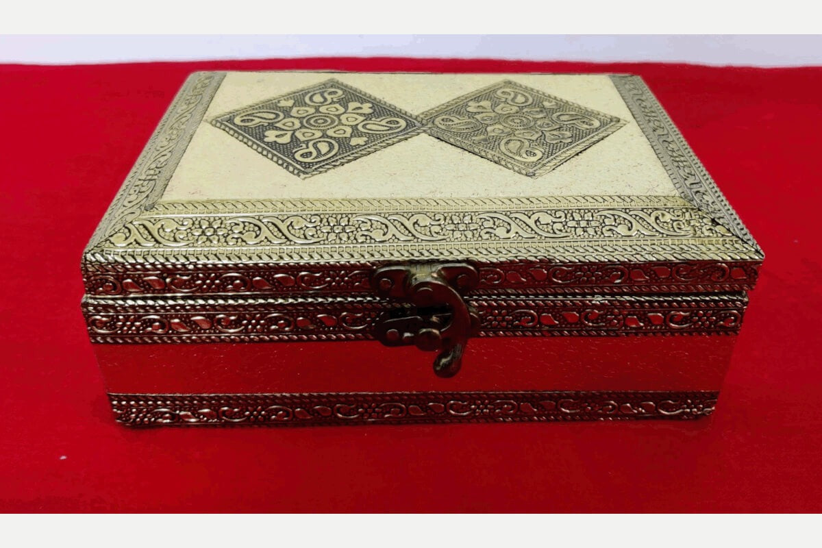 Rajwadi Puja Jewel Box