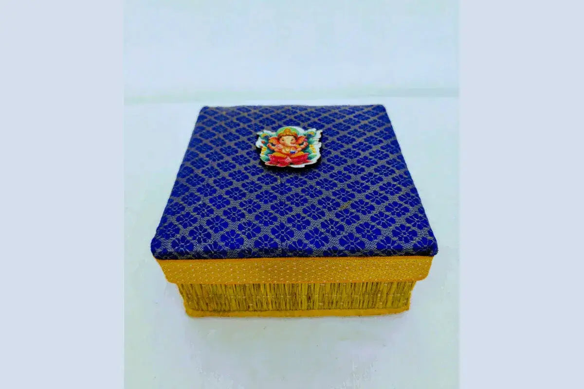 Korai box with traditional design – housewarming and puja return gift