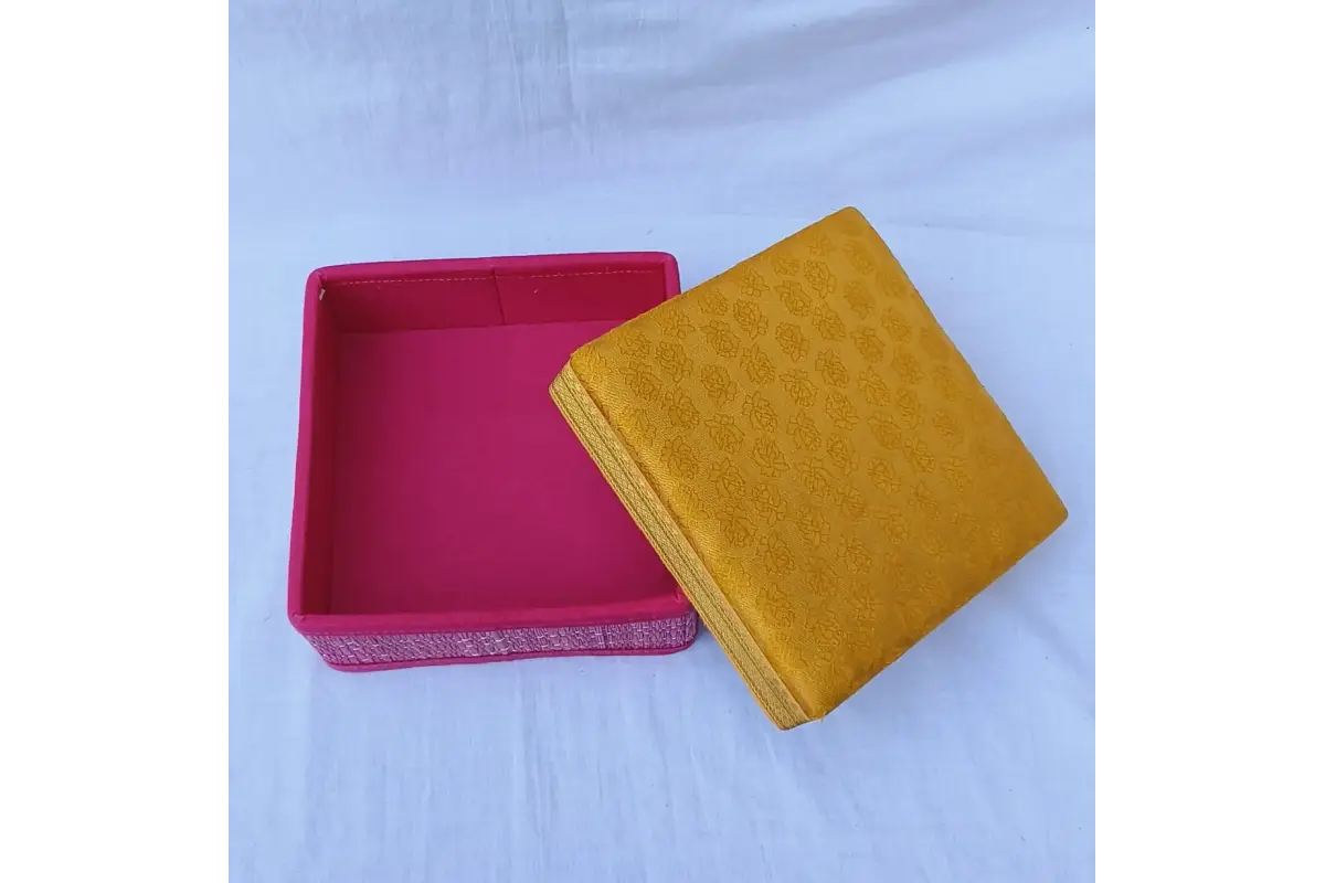 Brocade korai box – wholesale gifting solution for festivals