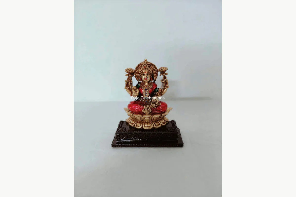 Sri Mahalakshmi Statue - Puja Celebrations