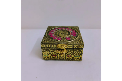 Assorted gold and silver metallic embossed jewel boxes available for wholesale orders