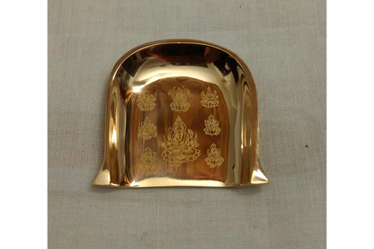 Ashtalakshmi printed muram held in hand showing realistic size for gifting