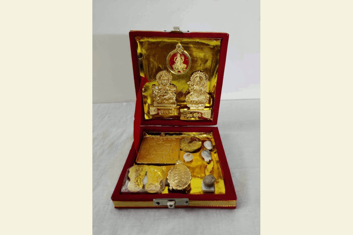 Shri Laxmi Kuber Dhan Varsha Yantra