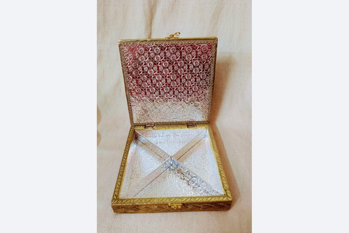 Elephant Embossed Dry Fruit Box