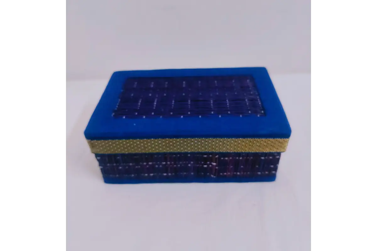 Open korai grass gift box showing spacious interior compartment and sturdy frame