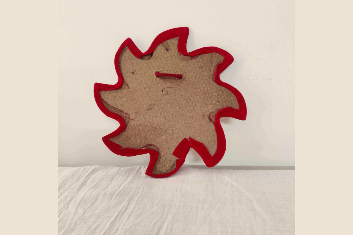 Back of Vetiver Sun Hang viewing