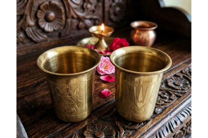Traditional Shanku Chakra Namam glass with polished finish for wedding return gifts