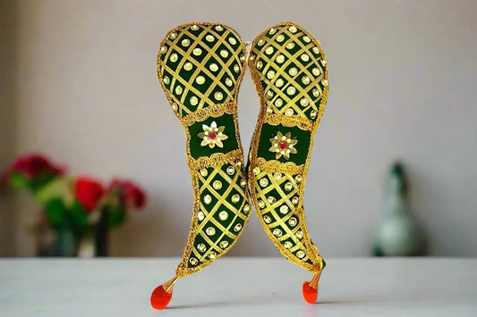 Traditional cloth Vagamalai garland draped onto an Ammavaru doll framework for Varalakshmi puja