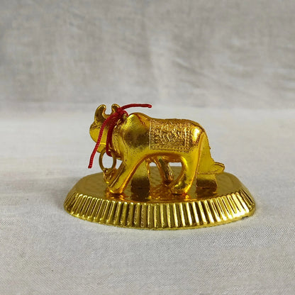 Bulk stock of wholesale Kamdhenu cow and calf idols packaged nicely as wedding return gifts by Puja Celebrations