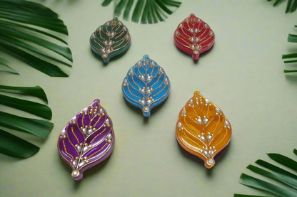 Leaf Kite Design Kumkum Box